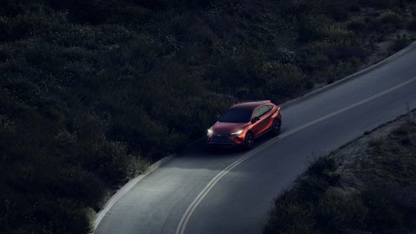 Venza ഹൈബ്രിഡ് എസ്‌യുവിക്ക് പുത്തൻ നൈറ്റ്ഷേഡ് എഡിഷൻ അവതരിപ്പിച്ച് Toyota