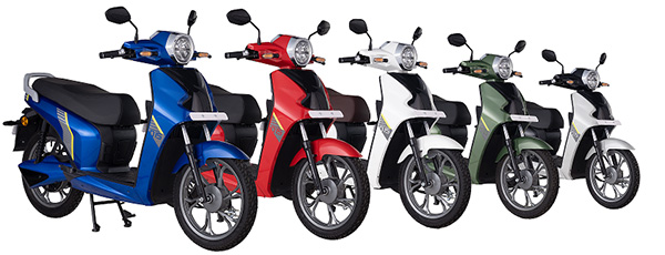 D15 ഇലക്ട്രിക് സ്‌കൂട്ടര്‍ അവതരിപ്പിച്ച് BGauss; വില, ബാറ്ററി, റേഞ്ച വിവരങ്ങള്‍ അറിയാം