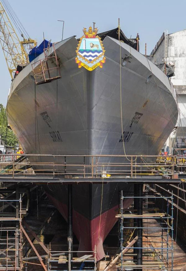 INS സൂറത്ത് & INS ഉദയഗിരി; ഇന്ത്യൻ നേവിയുടെ പുത്തൻ പടക്കപ്പലുകളെ പരിചയപ്പെടാം