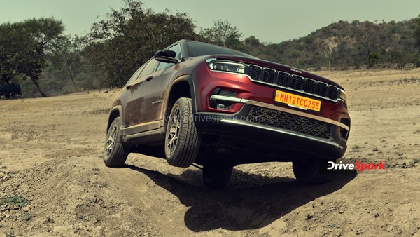 ആകാംഷകൾക്ക് വിരാമം കുറിച്ച് Meridian 7 സീറ്റർ അവതരിപ്പിച്ച് Jeep; വില 29.90 ലക്ഷം രൂപ