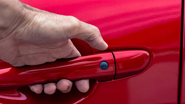 കീലെസ് എൻട്രി എന്നാലെന്ത്? സിസ്റ്റത്തിന്റെ ഗുണങ്ങളും ദോഷങ്ങളും