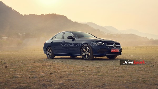 2022 C-ക്ലാസ് ഇന്ത്യയിൽ അവതരിപ്പിച്ച് Mercedes Benz; 55 ലക്ഷം രൂപ പ്രാരംഭ എക്സ്-ഷോറൂം വില
