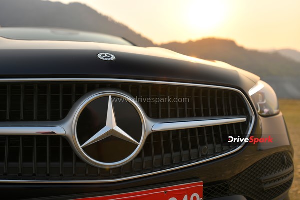 മുമ്പത്തേക്കാൾ കേമൻ! 2022 Mercedes Benz C-Class -ന്റെ റിവ്യൂ വിശേഷങ്ങൾ