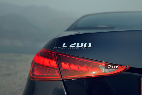 മുമ്പത്തേക്കാൾ കേമൻ! 2022 Mercedes Benz C-Class -ന്റെ റിവ്യൂ വിശേഷങ്ങൾ