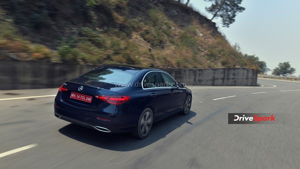 മുമ്പത്തേക്കാൾ കേമൻ! 2022 Mercedes Benz C-Class -ന്റെ റിവ്യൂ വിശേഷങ്ങൾ