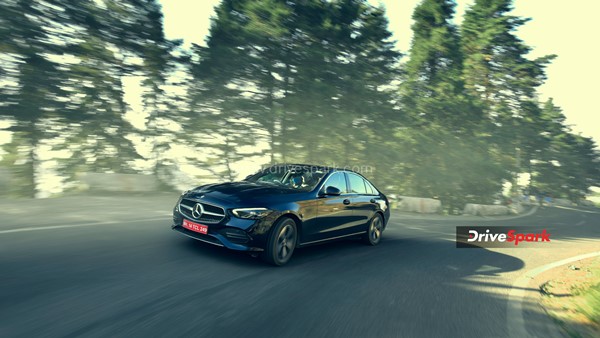 മുമ്പത്തേക്കാൾ കേമൻ! 2022 Mercedes Benz C-Class -ന്റെ റിവ്യൂ വിശേഷങ്ങൾ