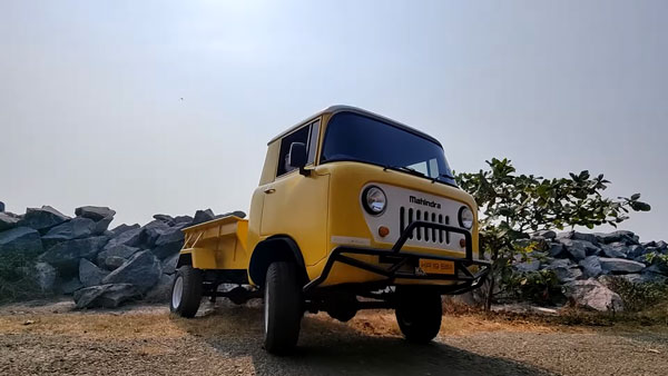 മാസ്മരിക വിന്റേജ് ലുക്കിൽ അണിഞ്ഞൊരുങ്ങി കസ്റ്റം ബിൾഡ് Mahindra FJ-460 DX