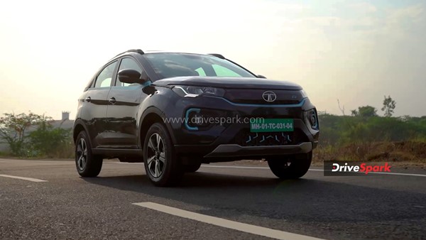 കൂടുതൽ റേഞ്ചും പെർഫോമൻസും, അറിയാം പുതിയ Nexon EV Max മോഡലിന്റെ റിവ്യൂ വിശേഷങ്ങൾ