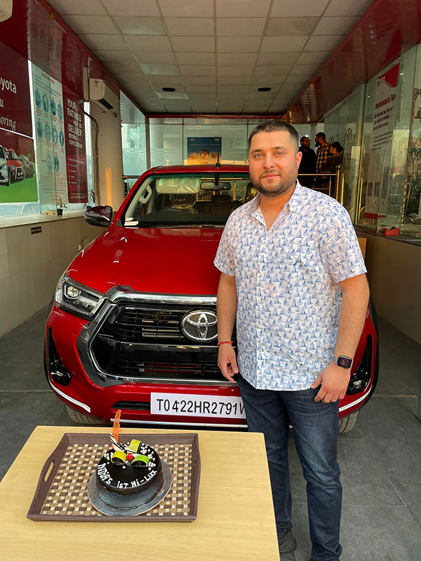 ഏറെ നാളത്തെ കാത്തിരിപ്പിനൊടുവിൽ Hilux പിക്ക്-അപ്പ് ട്രക്കിന്റെ ഡെലിവറികൾ ആരംഭിച്ച് Toyota