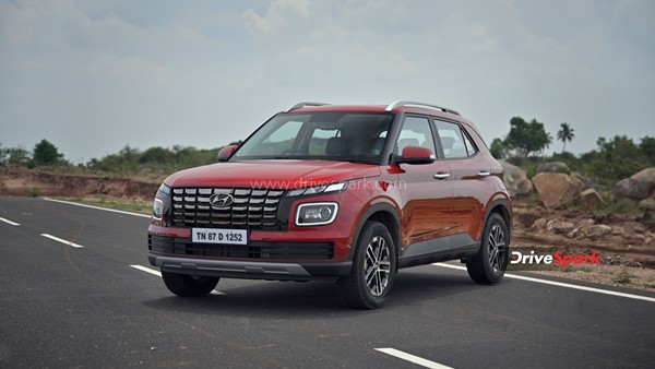 2022 Hyundai Venue വേറേ ലെവലാണ്; റിവ്യൂ വിശേഷങ്ങള്‍ ഇതാ