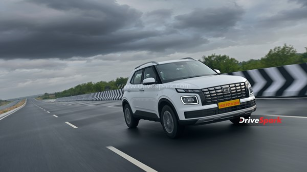 2022 Hyundai Venue വേറേ ലെവലാണ്; റിവ്യൂ വിശേഷങ്ങള്‍ ഇതാ