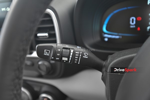 Venue N Line ഇന്ത്യയിൽ അവതരിപ്പിക്കാനൊരുങ്ങി ഹ്യുണ്ടായി; എത്തുന്നത് രണ്ട് വേരിയൻ്റുകളിൽ