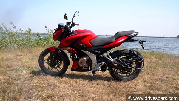 പുതിയ Bajaj Pulsar N160 നേക്കഡ് മോട്ടോർസൈക്കിൾ വിപണിയിലേക്ക് പുതിയ Bajaj Pulsar N160 നേക്കഡ് മോട്ടോർസൈക്കിൾ വിപണിയിലേക്ക്