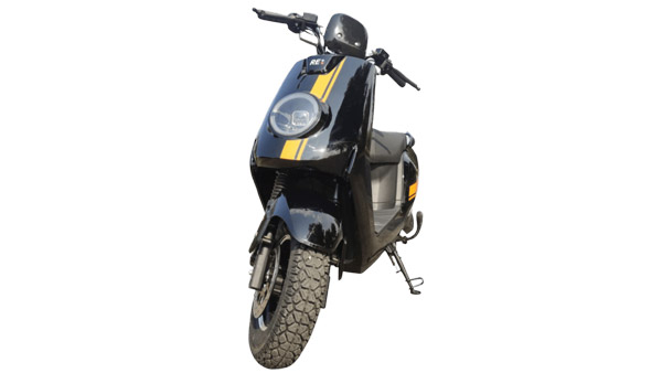 പൂര്ണ ചാര്ജില് 132 കിലോമീറ്റര് വരെ പോകാം; Storie ഇലക്ട്രിക് സ്കൂട്ടറുമായി BattRE പൂര്ണ ചാര്ജില് 132 കിലോമീറ്റര് വരെ പോകാം; Storie ഇലക്ട്രിക് സ്കൂട്ടറുമായി BattRE