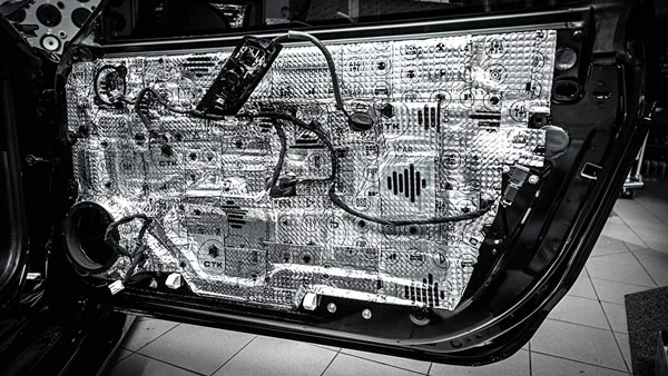 വലുതോ ചെറുതോ ആകട്ടെ കാർ ക്യാബിൻ എങ്ങനെ എളുപ്പത്തിൽ സൈലന്റാക്കാം?