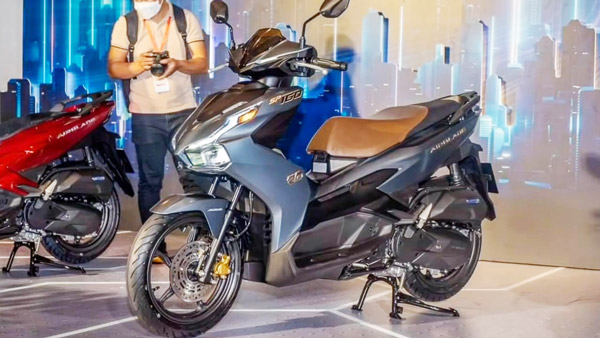 പരിഷ്കരണങ്ങളോടെ ആറാം തലമുറ Airblade 160 മാക്സി സ്കൂട്ടർ അവതരിപ്പിച്ച് Honda പരിഷ്കരണങ്ങളോടെ ആറാം തലമുറ Airblade 160 മാക്സി സ്കൂട്ടർ അവതരിപ്പിച്ച് Honda