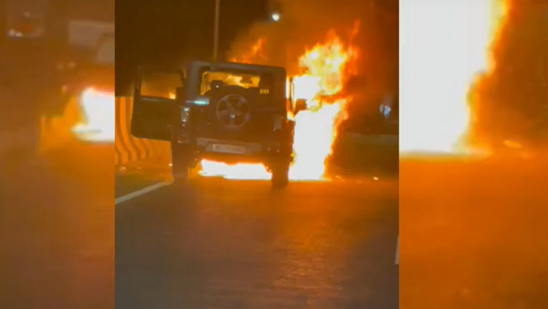 ഓട്ടത്തിനിടെ തീപിടിച്ച് മഹീന്ദ്ര ഥാർ; സംഭവം ഡൽഹി പാനിപ്പത്ത് നാഷ്ണൽ ഹൈവേയിൽ