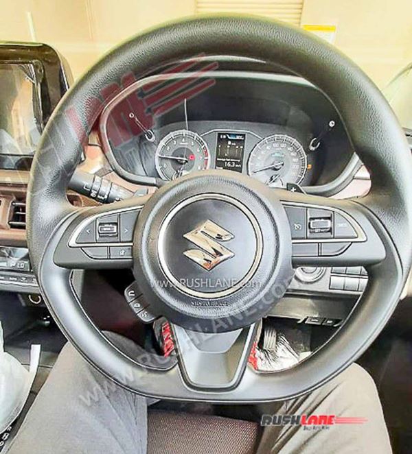 2022 Maruti Brezza -യുടെ ഇന്റീരിയറും സൺറൂഫും വെളിപ്പെടുത്തി പുത്തൻ സ്പൈ ചിത്രങ്ങൾ