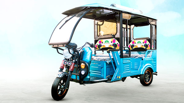 ICE മോഡലുകളെ പിന്തള്ളി ത്രീ വീലർ സെഗ്മെന്റിൽ EV മുന്നേറ്റം; 2022 മെയ് മാസ വിൽപ്പന ഇങ്ങനെ