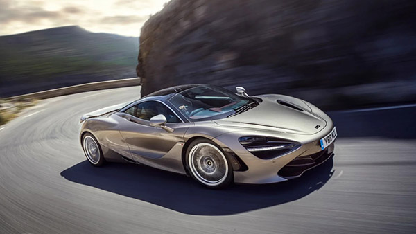 Ferrari 812 മുതൽ Aston Martin DBS വരെ; ഇന്ത്യയിലെ ഏറ്റവും മികച്ച ടൂ സീറ്റർ സ്‌പോർട്‌സ് കാറുകൾ