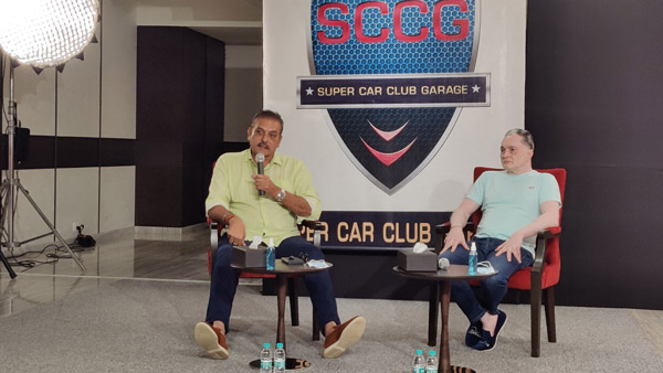 തന്റെ ഇതിഹാസ കാറായ ഔഡി 100 പുതുക്കിപണിത് രവി ശാസ്ത്രി