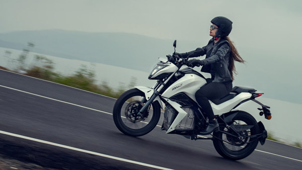 ഫീച്ചറുകളാൽ സമ്പന്നരായ ഏറ്റവും മികച്ച ഇലക്‌ട്രിക് ഇരുചക്ര വാഹനങ്ങൾ