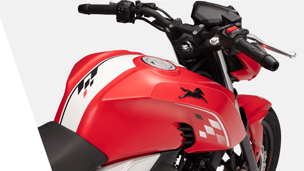 ആരാകും കേമൻ? Pulsar N160, ടിവിഎസ് അപ്പാച്ചെ RTR 160 മോഡലുകൾ തമ്മിൽ ഒന്നു മാറ്റുരയ്ക്കാം