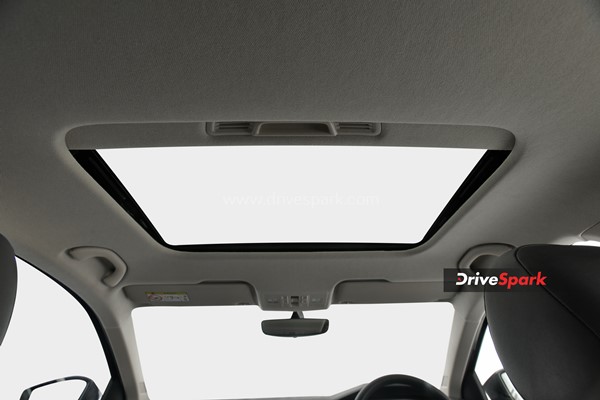 Virtus-നെ അവതരിപ്പിച്ച് Volkswagen; വില 11.21 ലക്ഷം രൂപ