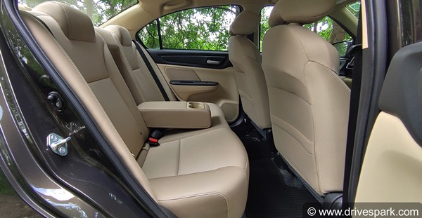  Honda Amaze മികച്ച ഫാമിലി കാർ; കാരണങ്ങൾ ഇവയാണ്