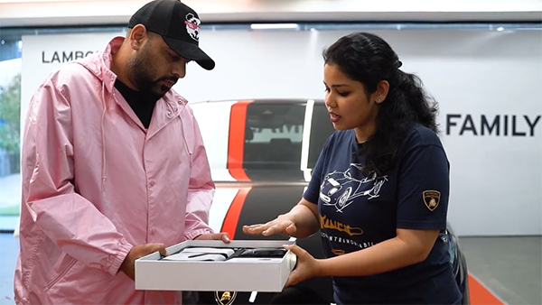 ഒന്നിൽ നിർത്തിയില്ല, രണ്ടാമതും ഒരു Lamborghini Urus വാങ്ങി സെലിബ്രിറ്റി ഗായകൻ ബാദ്ഷാ