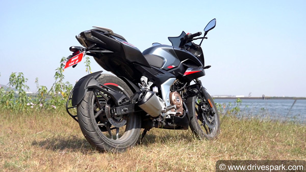 ക്വാട്ടർ ലിറ്റർ സെഗ്മെന്റിൽ കേമനാര്? Pulsar 250 vs Ronin 225 vs Dominar 250 ക്വാട്ടർ ലിറ്റർ സെഗ്മെന്റിൽ കേമനാര്? Pulsar 250 vs Ronin 225 vs Dominar 250