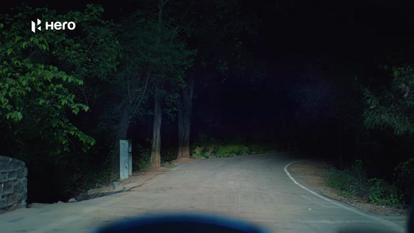 Passion Xtec-നെ അടുത്തറിയേണ്ടേ?; ഫീച്ചറുകള്‍ പരിചയപ്പെടുത്തുന്ന വീഡിയോ പങ്കുവെച്ച് Hero