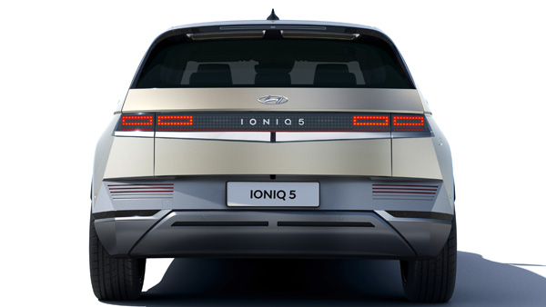 കിയ EV6 ഇവിയേക്കാൾ വില കുറവോ? അങ്ങനെയെങ്കിൽ Hyundai Ioniq 5 ഇലക്‌ട്രിക് എസ്‌യുവി ഹിറ്റാണ് 