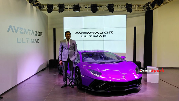 നിരത്തില് കുതിക്കാന് Aventador Ultimae Coupe; ആദ്യ യൂണിറ്റ് മുംബൈയില് എത്തിച്ച് Lamborghini നിരത്തില് കുതിക്കാന് Aventador Ultimae Coupe; ആദ്യ യൂണിറ്റ് മുംബൈയില് എത്തിച്ച് Lamborghini