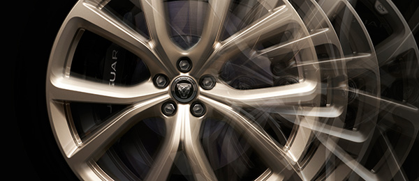 കസ്റ്റമൈസേഷൻ പുലികളായ SV Bespoke -ൻ്റെ കരവിരുതിൽ Jaguar F Pace Svr -ലിമിറ്റഡ് എഡിഷൻ മോഡൽ അവതരിപ്പിച്ചു