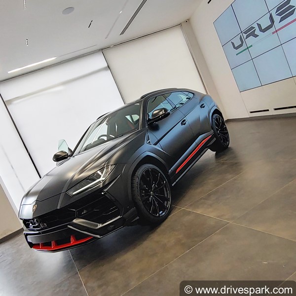 ഈ താന്തോന്നിയെ ആര് സ്വന്തമാക്കും? പൃഥ്വിയുടെ ഹുറാക്കാൻ വിൽപ്പനയ്ക്ക്