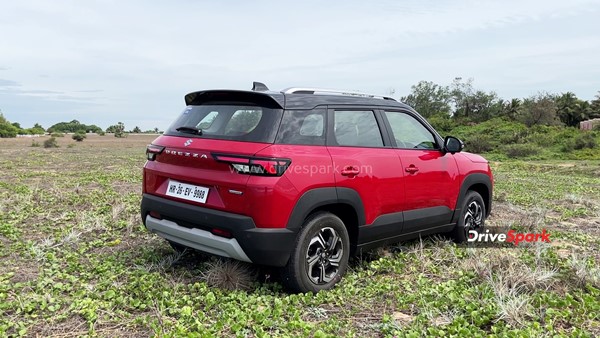 Brezza Since -2016; കാലങ്ങൾക്കിപ്പുറം പുത്തൻ ഉടുപ്പിട്ട് എസ്‌യുവി; റിവ്യൂ വിശേഷങ്ങൾ 