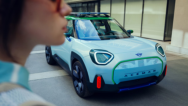 ക്ലബ്‌മാന്റെ പിൻഗാമിയോ? പുത്തൻ Aceman ഇലക്‌ട്രിക് കാർ കൺസെപ്റ്റ് അവതരിപ്പിച്ച് Mini 