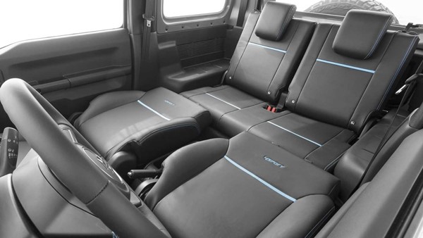 കിടിലൻ ലുക്കിൽ Jimny 4Sport ലിമിറ്റഡ് എഡിഷൻ മോഡലുമായി Suzuki, ഇന്ത്യയിലേക്ക് വരുമോയെന്ന് ആരാധകർ