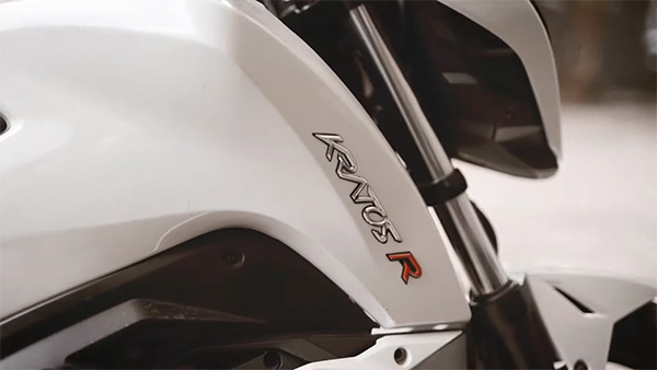 Kratos ഇലക്‌ട്രിക് ബൈക്കിന്റെ ഡെലവിറിക്കായി രസകരമായ വഴിയുമായി Tork Motors, വീഡിയോ കാണാം