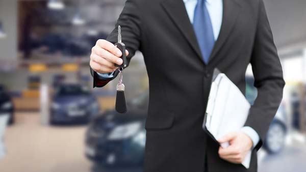 ഇതൊക്കെ ചെയ്‌തില്ലെങ്കിൽ പണിയാവും; യൂസ്‌ഡ് കാർ വാങ്ങിയാൽ ചെയ്യേണ്ട പ്രധാന കാര്യങ്ങൾ