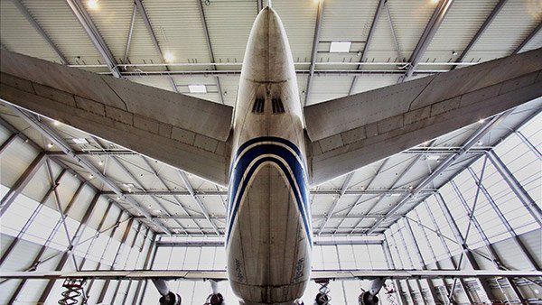 റണ്‍വേയില്‍ വിമാനം എത്ര സ്പീഡ് വരെ എടുക്കും?; ആക്‌സിലറേഷന്‍ നടന്നില്ലെങ്കില്‍ എന്ത് സംഭവിക്കും?