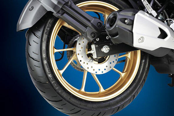 Yamaha FZ25 Vs TVS Ronin; പ്രധാന വ്യത്യാസങ്ങള്‍ ഇങ്ങനെ