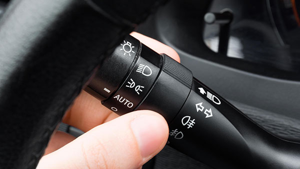 വെറും ഹൈപ്പ് മാത്രമേയുള്ളൂ, ഈ ഫീച്ചറുകൾ അത്ര പ്രായോഗികമൊന്നുമല്ല കേട്ടാ... 