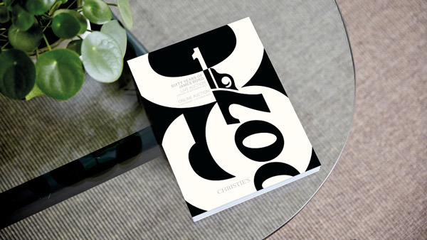 ജെയിംസ് ബോണ്ട് ആരാധകനാണോ? സ്റ്റണ്ട് കാറും ബൈക്കും സ്വന്തമാക്കാന്‍ ഇതാ സുവര്‍ണാവസരം