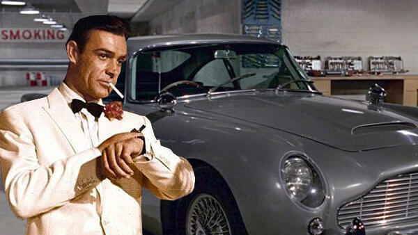 ജെയിംസ് ബോണ്ട് ആരാധകനാണോ? സ്റ്റണ്ട് കാറും ബൈക്കും സ്വന്തമാക്കാന്‍ ഇതാ സുവര്‍ണാവസരം