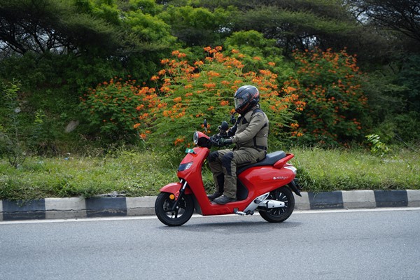 കന്യാകുമാരി മുതൽ കാശ്മീർ വരെ ബൗൺസ് ഇലക്‌ട്രിക് സ്കൂട്ടറിൽ; ചരിത്രം കുറിച്ച് ഒരു മംഗലാപുരംകാരൻ