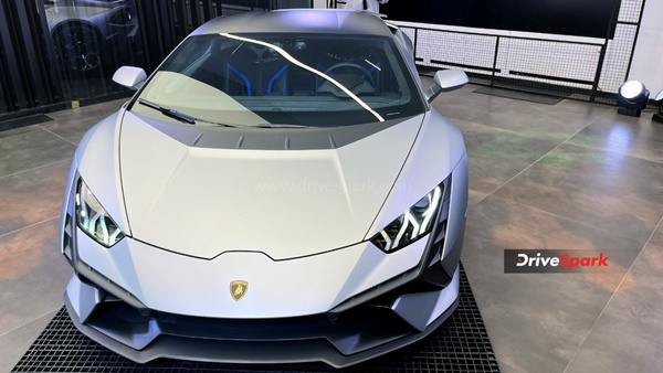 വില 4.04 കോടി രൂപ, Lamborghini Huracan Tecnica സൂപ്പർ കാറും ഇന്ത്യയിലെത്തി 
