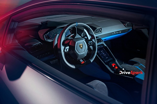 വില 4.04 കോടി രൂപ, Lamborghini Huracan Tecnica സൂപ്പർ കാറും ഇന്ത്യയിലെത്തി 