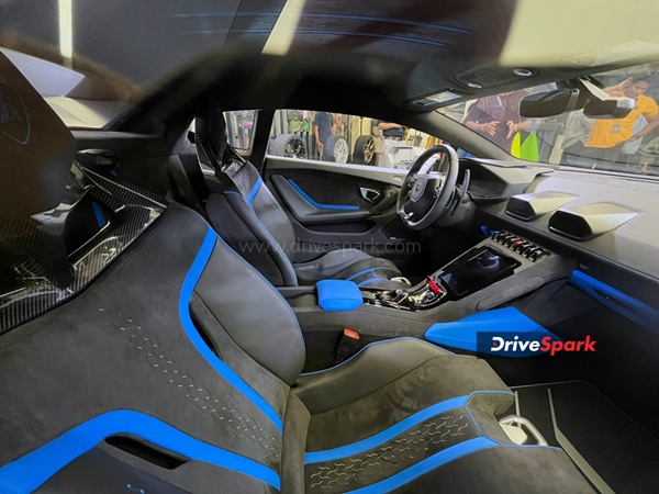 വില 4.04 കോടി രൂപ, Lamborghini Huracan Tecnica സൂപ്പർ കാറും ഇന്ത്യയിലെത്തി 